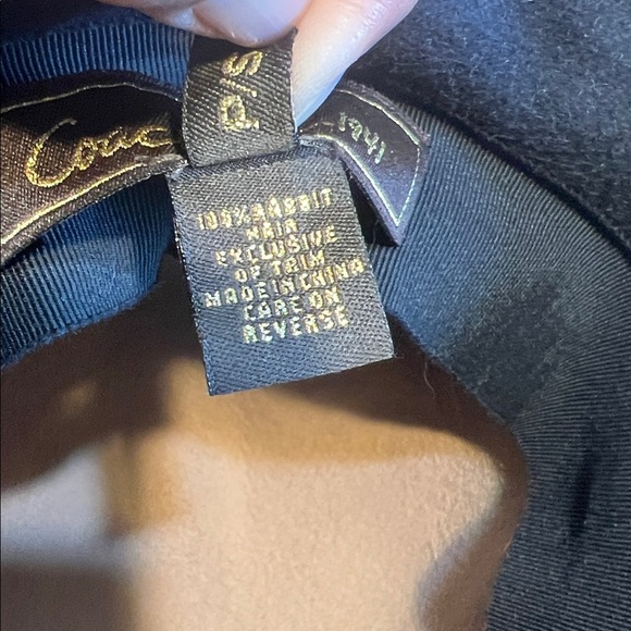 Coach Tan and Brown Bucket Hat 100% Rabbit Hair Leather Trim Buckle Size Small main image 10